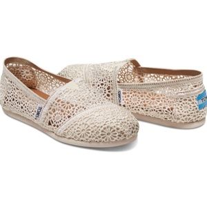 Toms slip on shoes